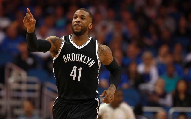 不能轻易撼 不能轻易撼